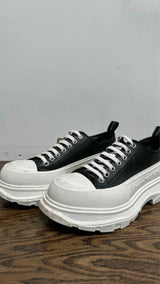 Alexander McQueen Tread Slick Low Sneakers