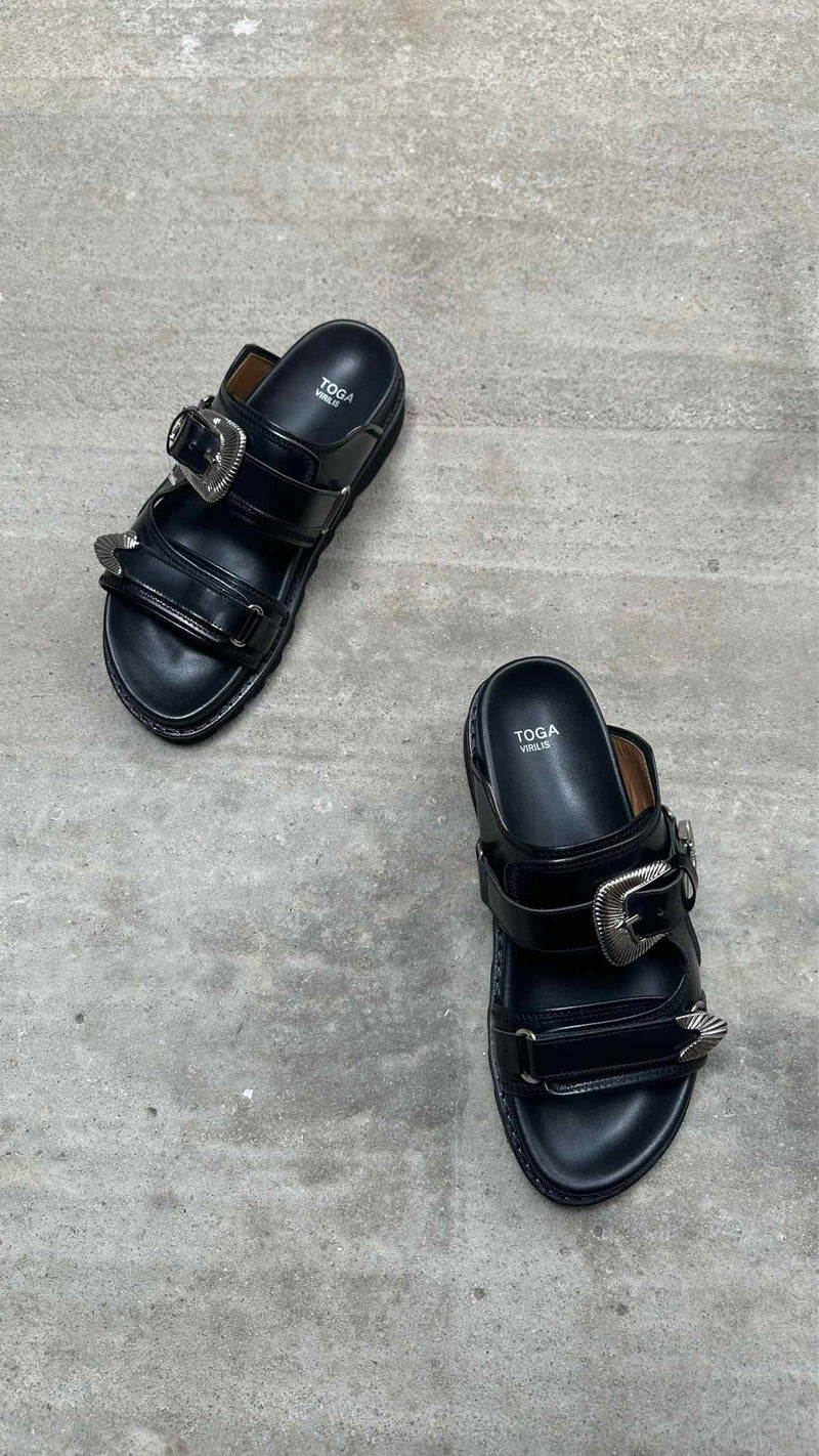 Toga Viliris Buckle Sandals