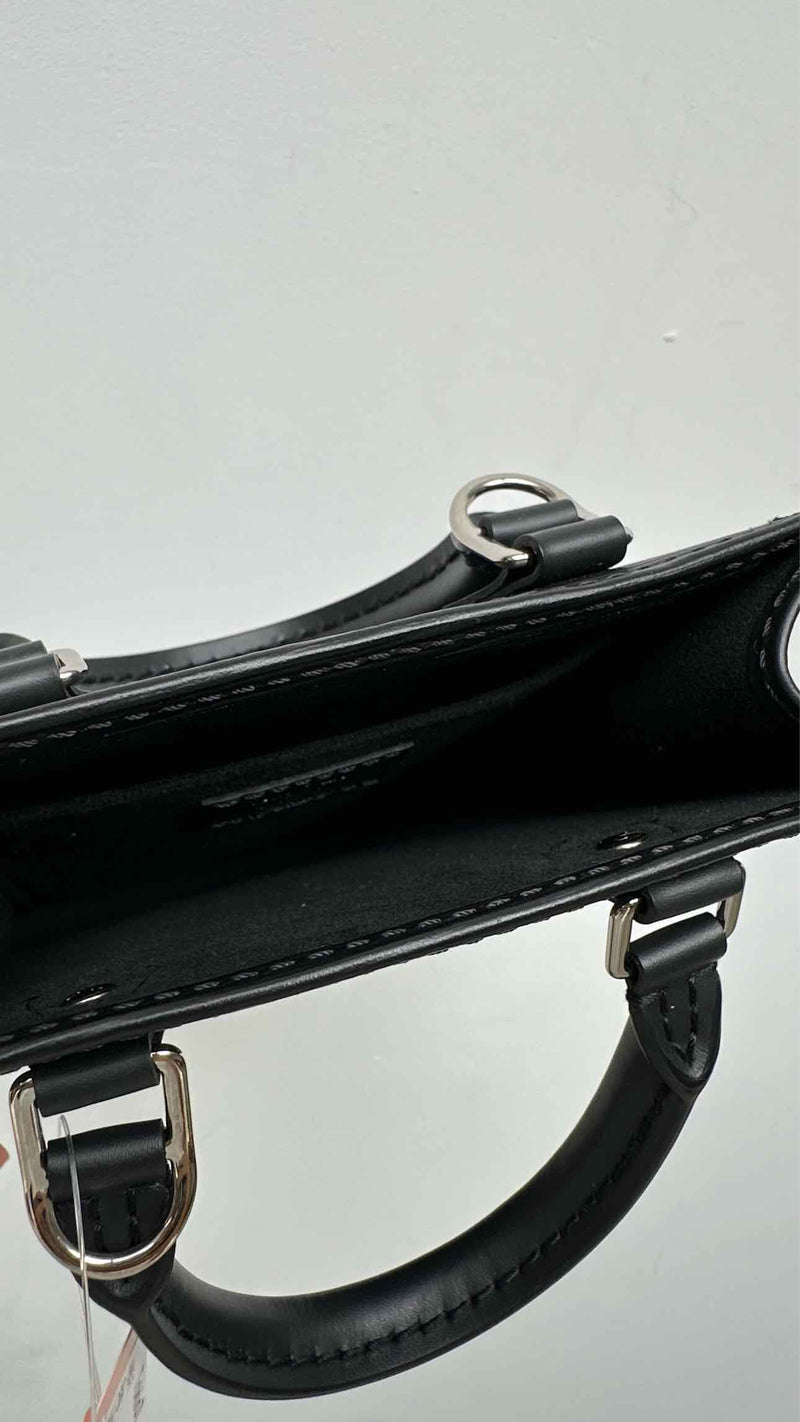 Louis Vuitton Petit Sac Plat Bag