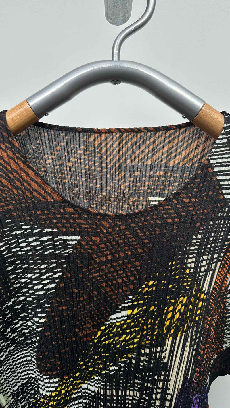 Pleats Please L/S Geometric Printed Pleated Top