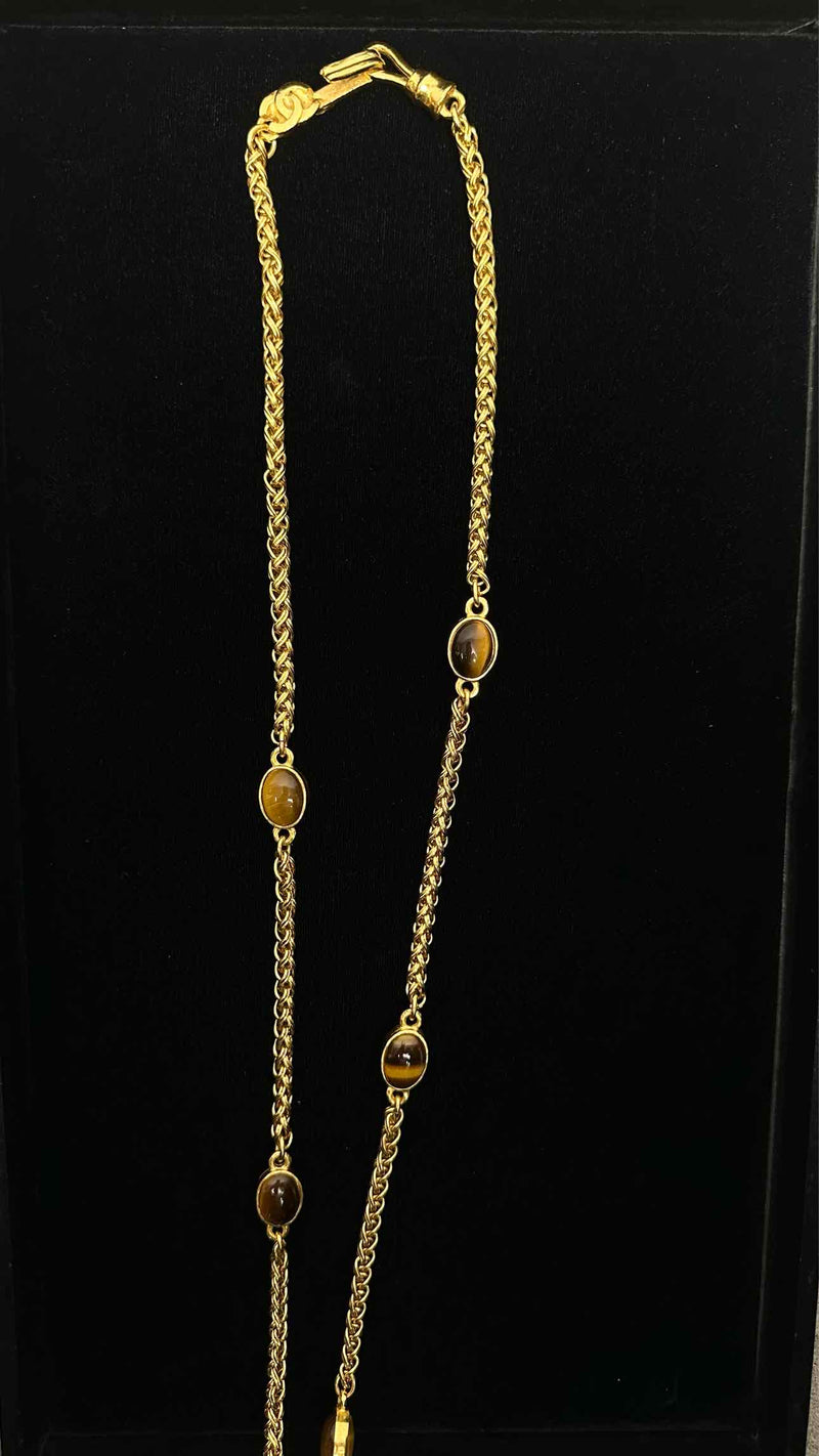 Chanel Loupe Chain Necklace