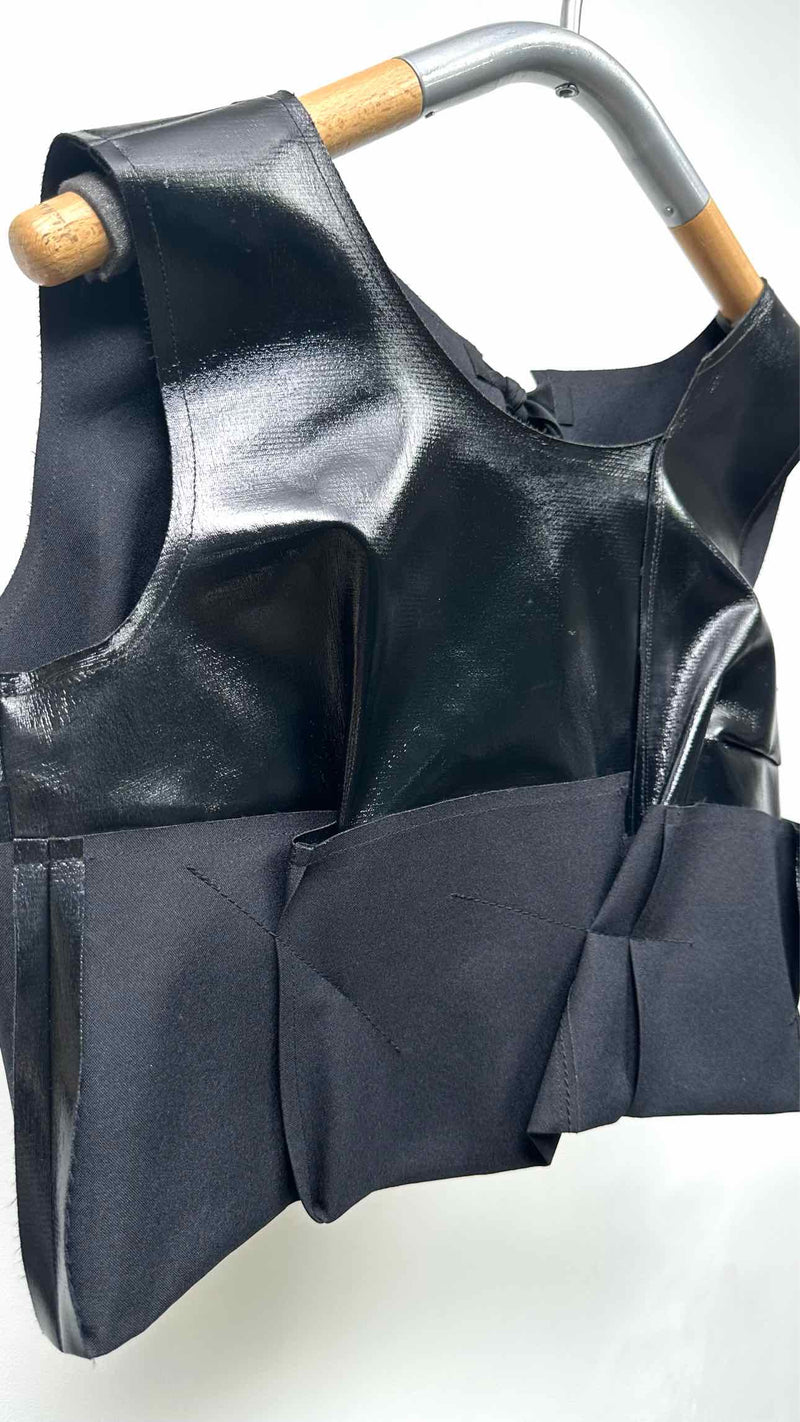 Comme Des Garcons N/S Back-open Folded Cropped Top