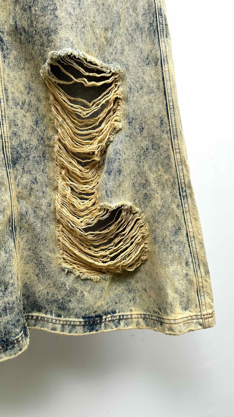 Vaquera Distressed Maxi Denim Skirt