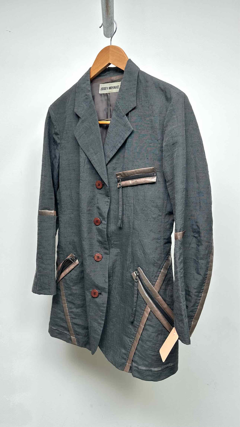 Issey Miyake Wrinkly Piping Detailed  Suits
