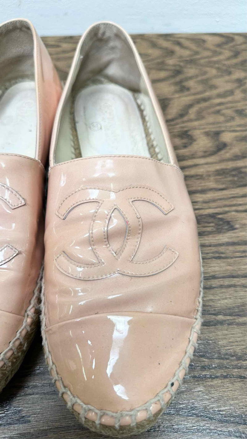 Chanel Interlocking CC Logo Flats