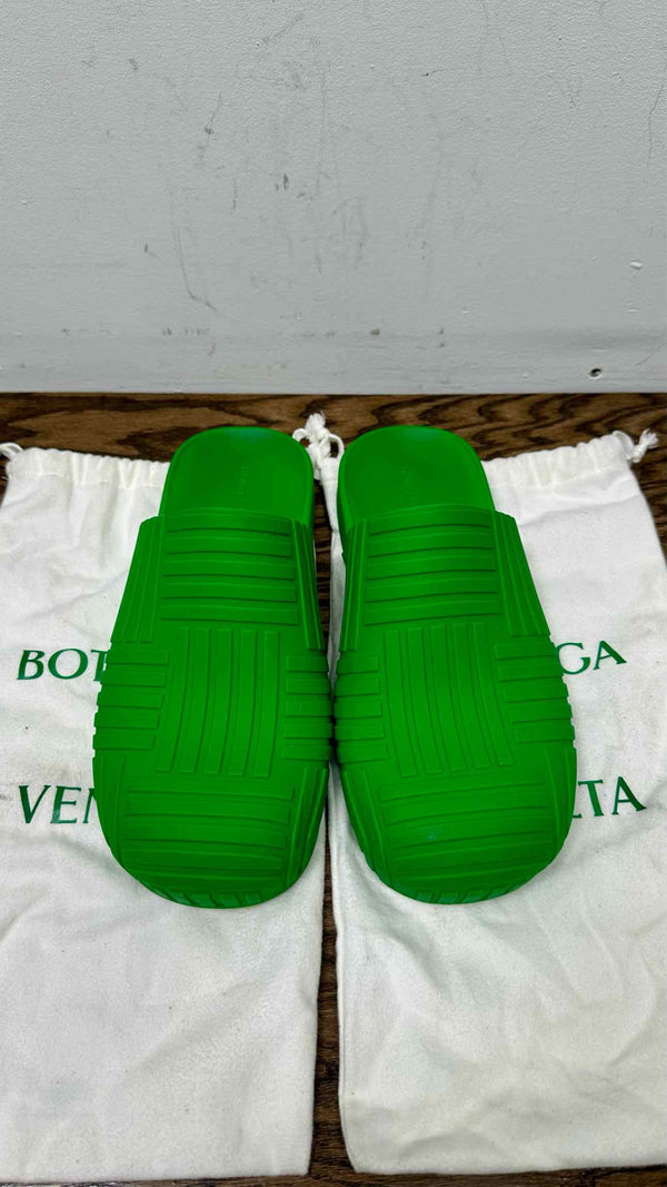 Bottega Veneta Rubber Clog In Parakeet Sandals