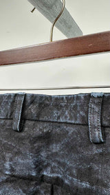 Layer-0 Aged Jeans