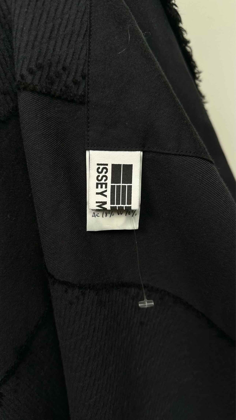1325 Issey Miyake Faux-Far Wrap Cape