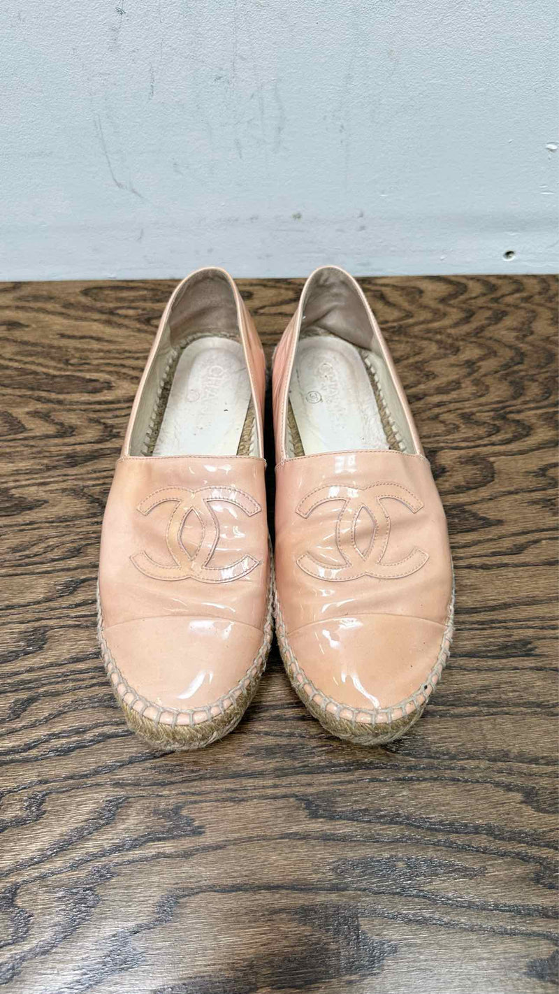 Chanel Interlocking CC Logo Flats
