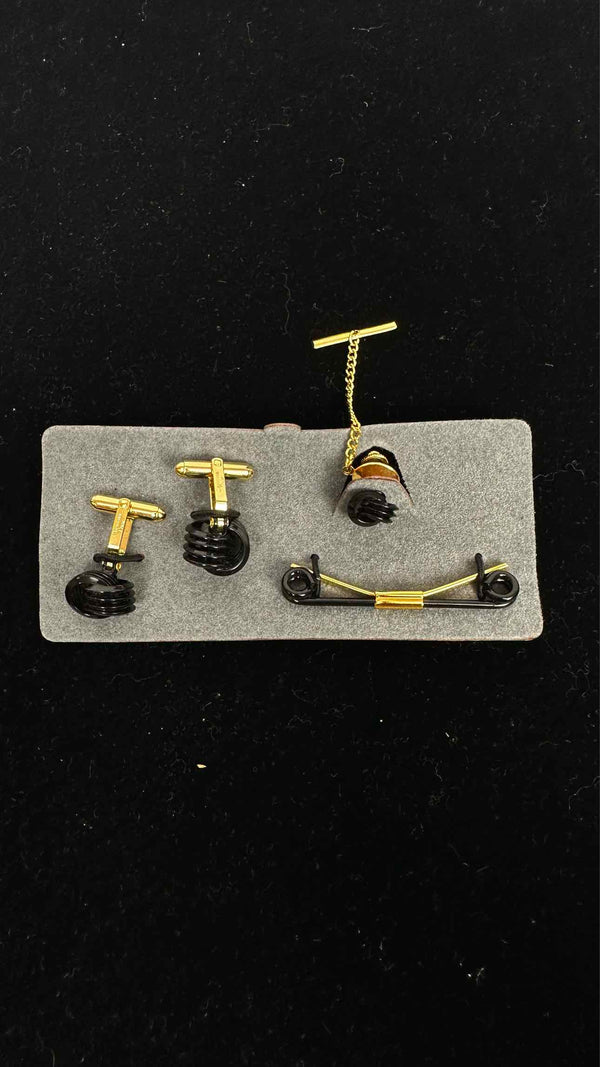 Christian Dior Curfflinks Set