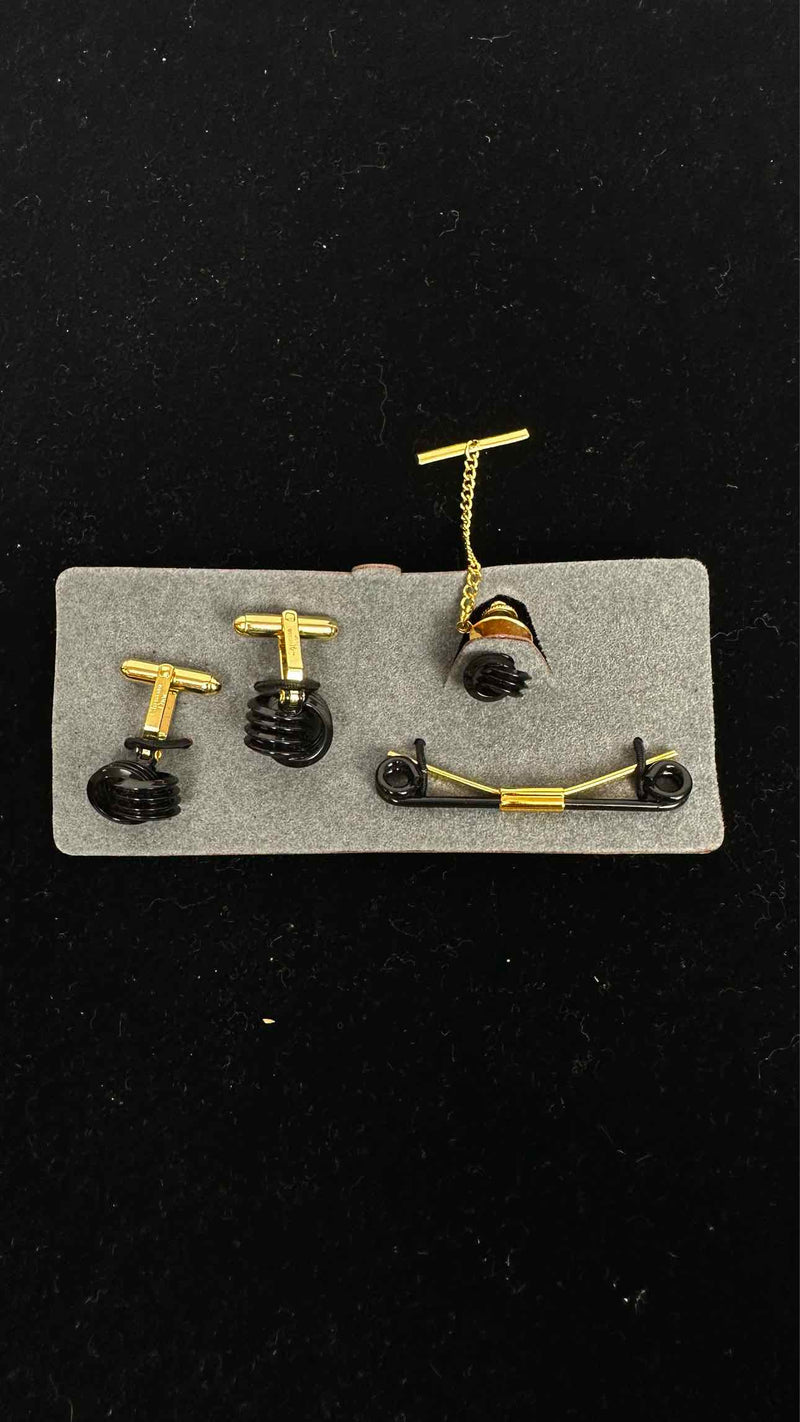 Christian Dior Curfflinks Set