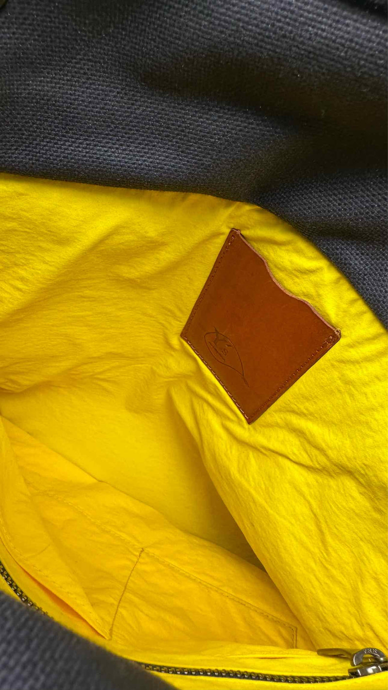 Y's Multi Pockets Canvas Tote bag