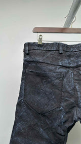 Layer-0 Aged Jeans