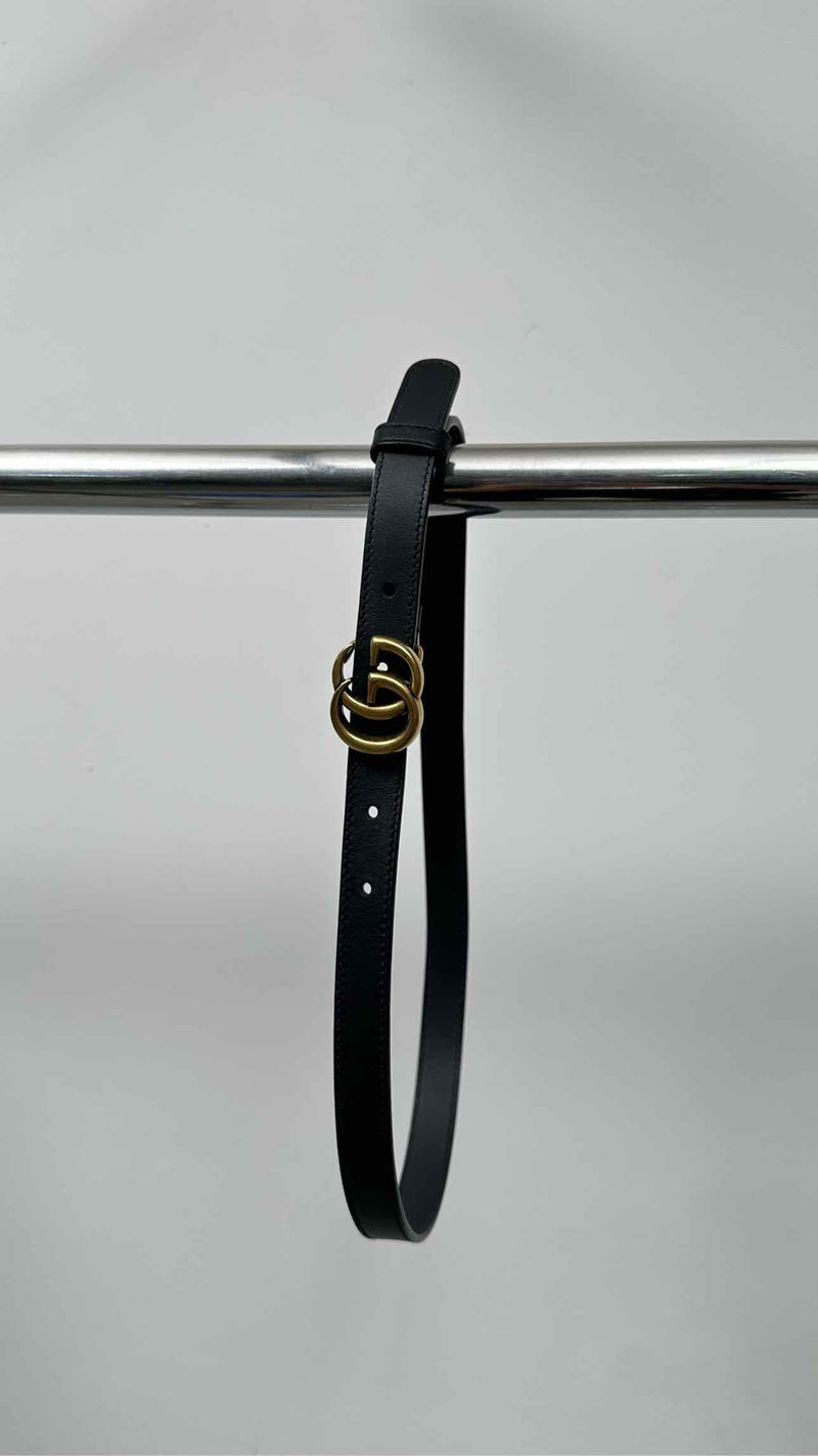Gucci eather Logo Belt