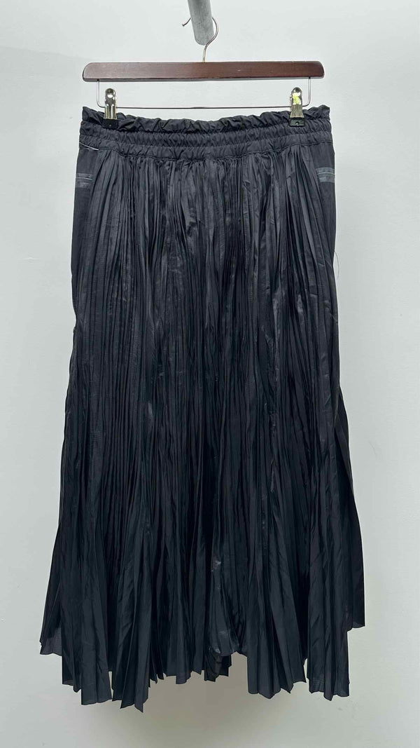 NIKE X Sacai Plated Long Skirt
