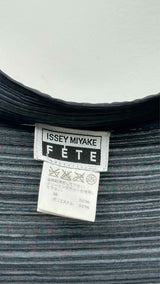 Issey Miyake FETE L/S Pleated Shrug