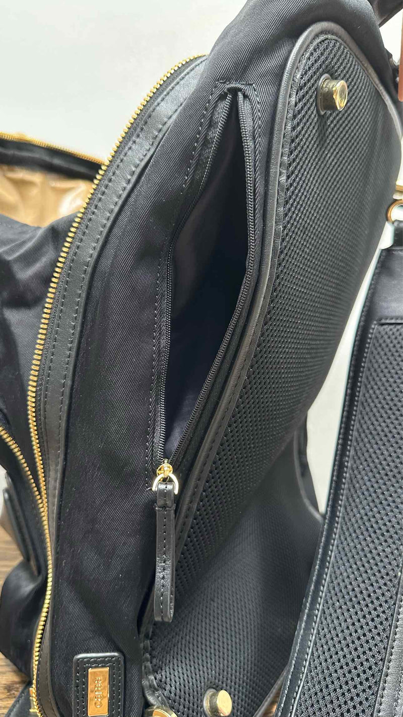 Caraa Convertable Backpack