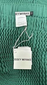 Issey Miyake Set-up