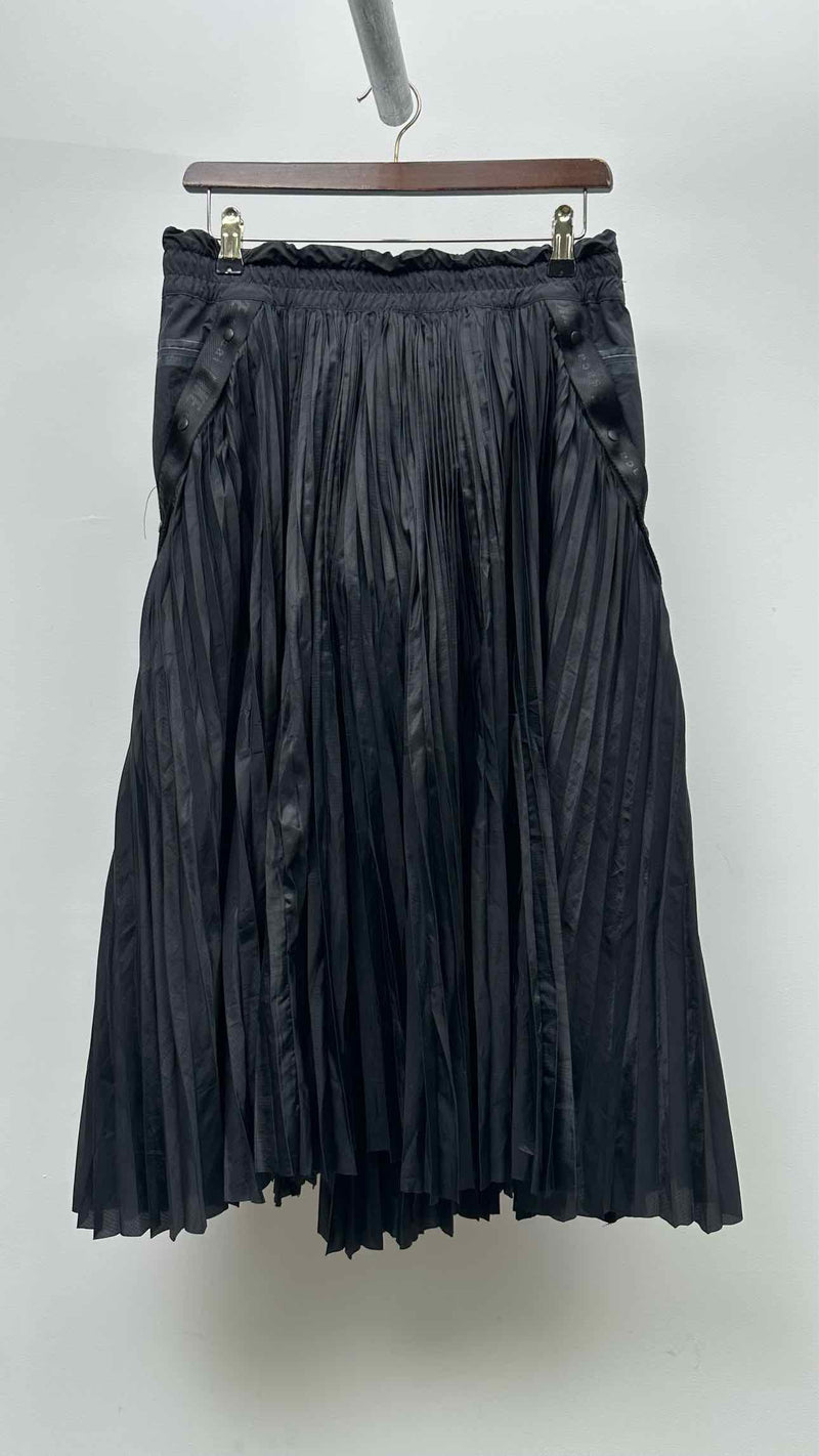 NIKE X Sacai Plated Long Skirt