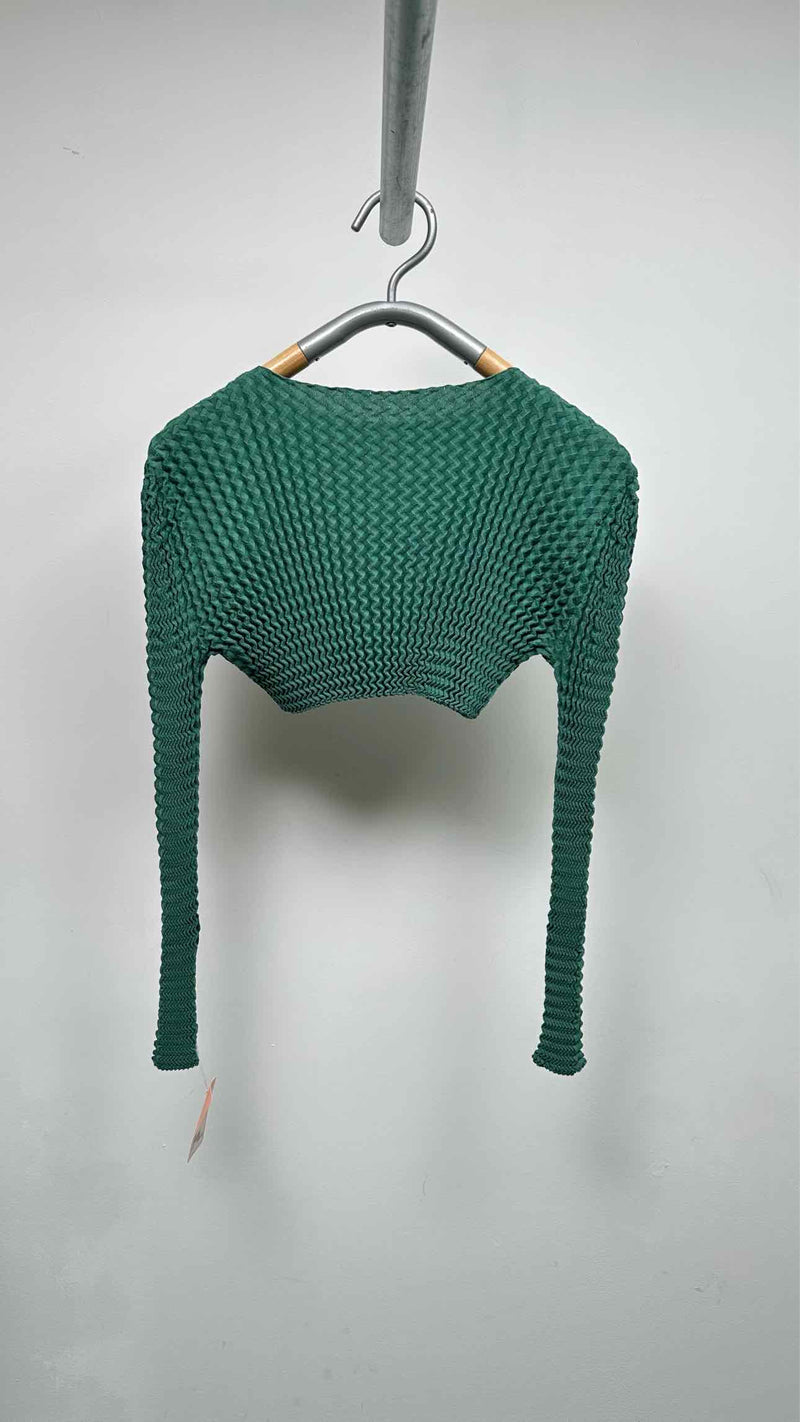 Issey Miyake Set-up