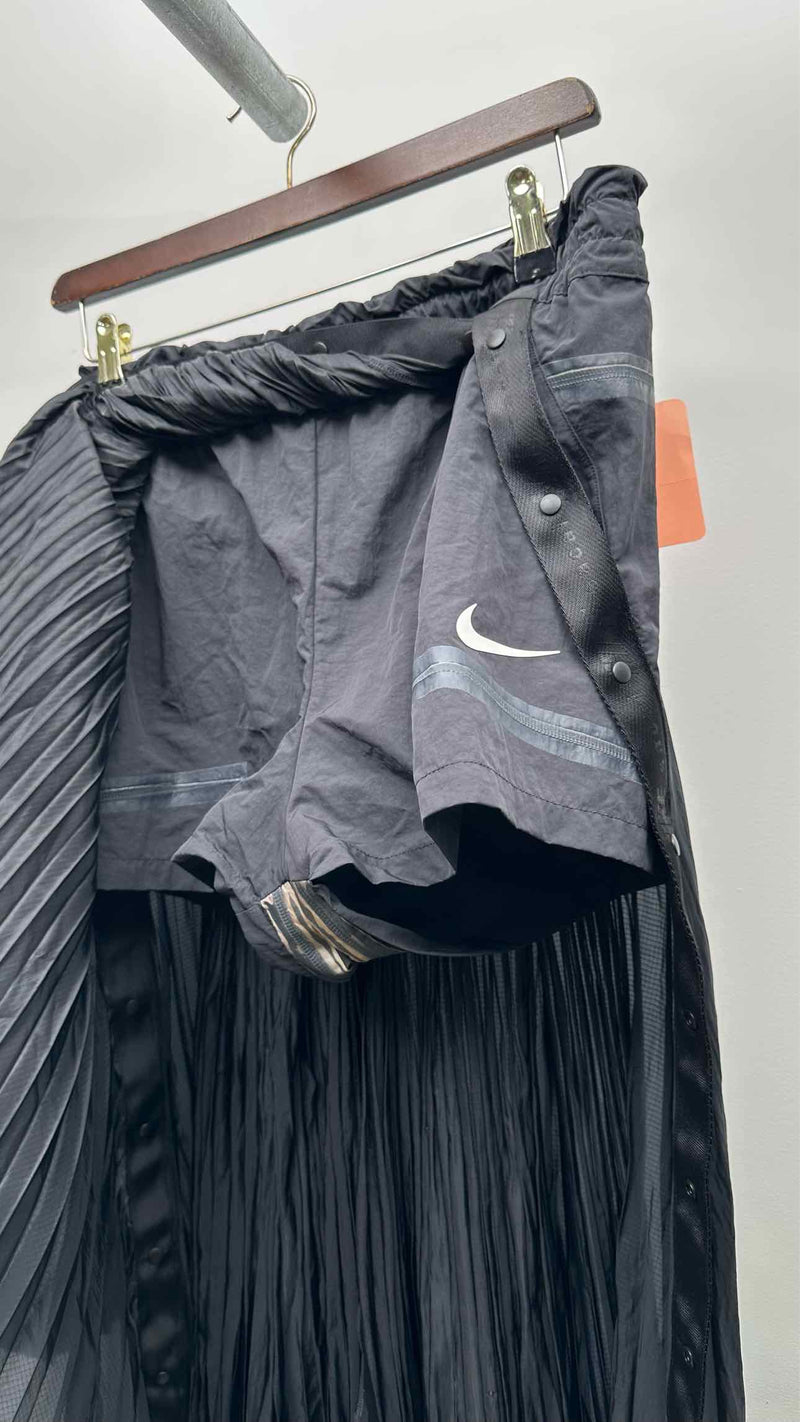 NIKE X Sacai Plated Long Skirt
