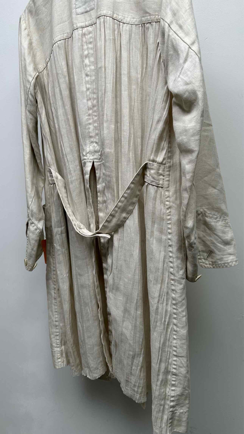 Pas de Calais Back-Slit Light Coat