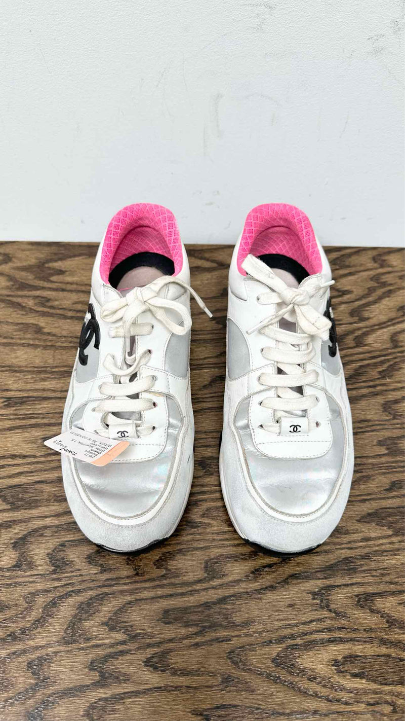 Chanel CC Sneakers