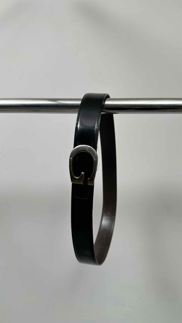 Gucci Badge Buckled Belt