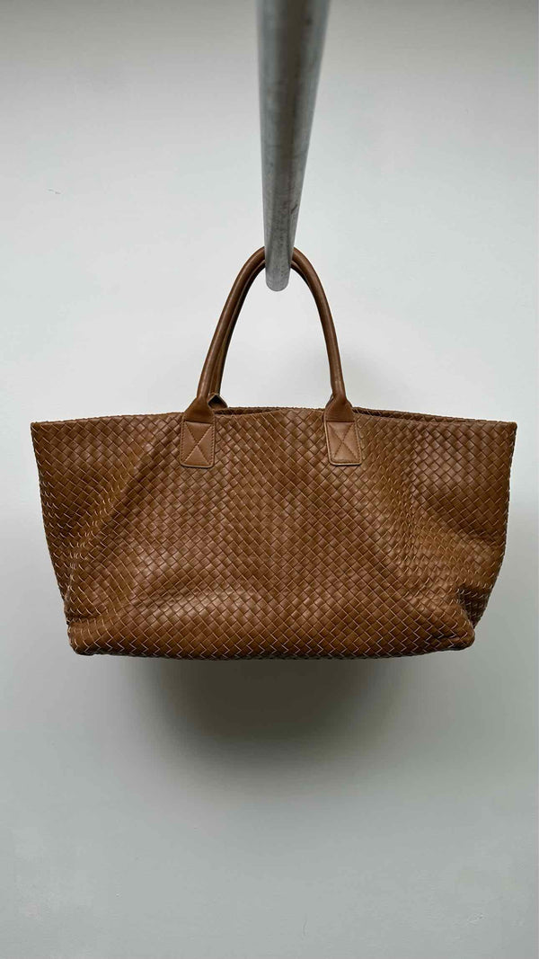 Bottega Veneta Intrecciato Cabat Tote Bag